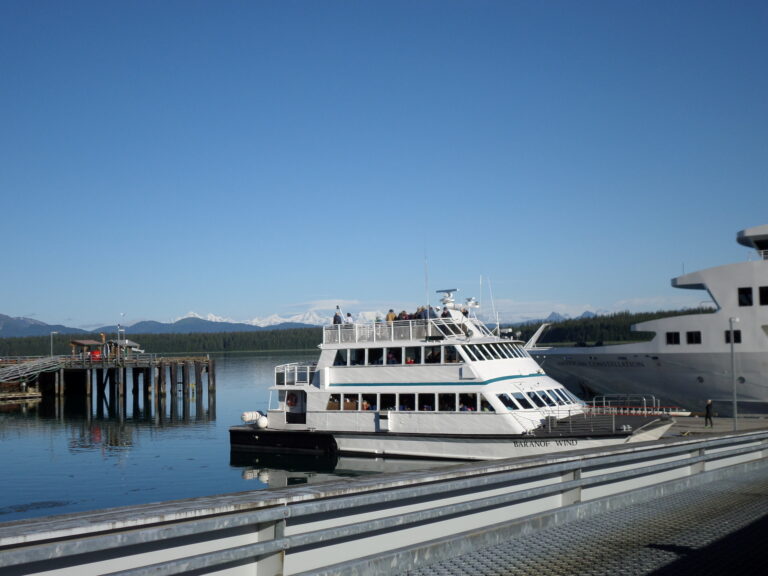 Glacier Bay Boat Tour